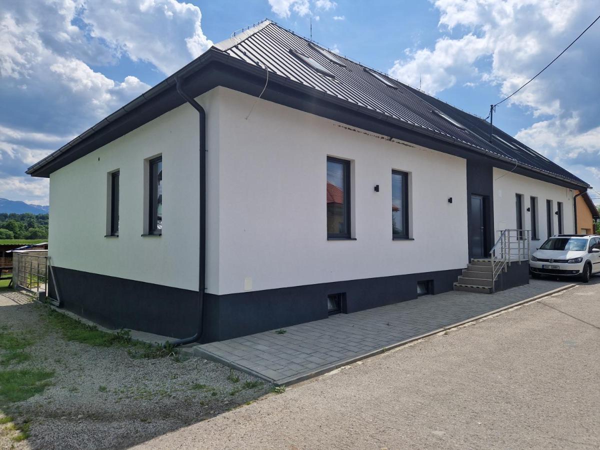 Apartman Tatranka Vlasky Exteriör bild