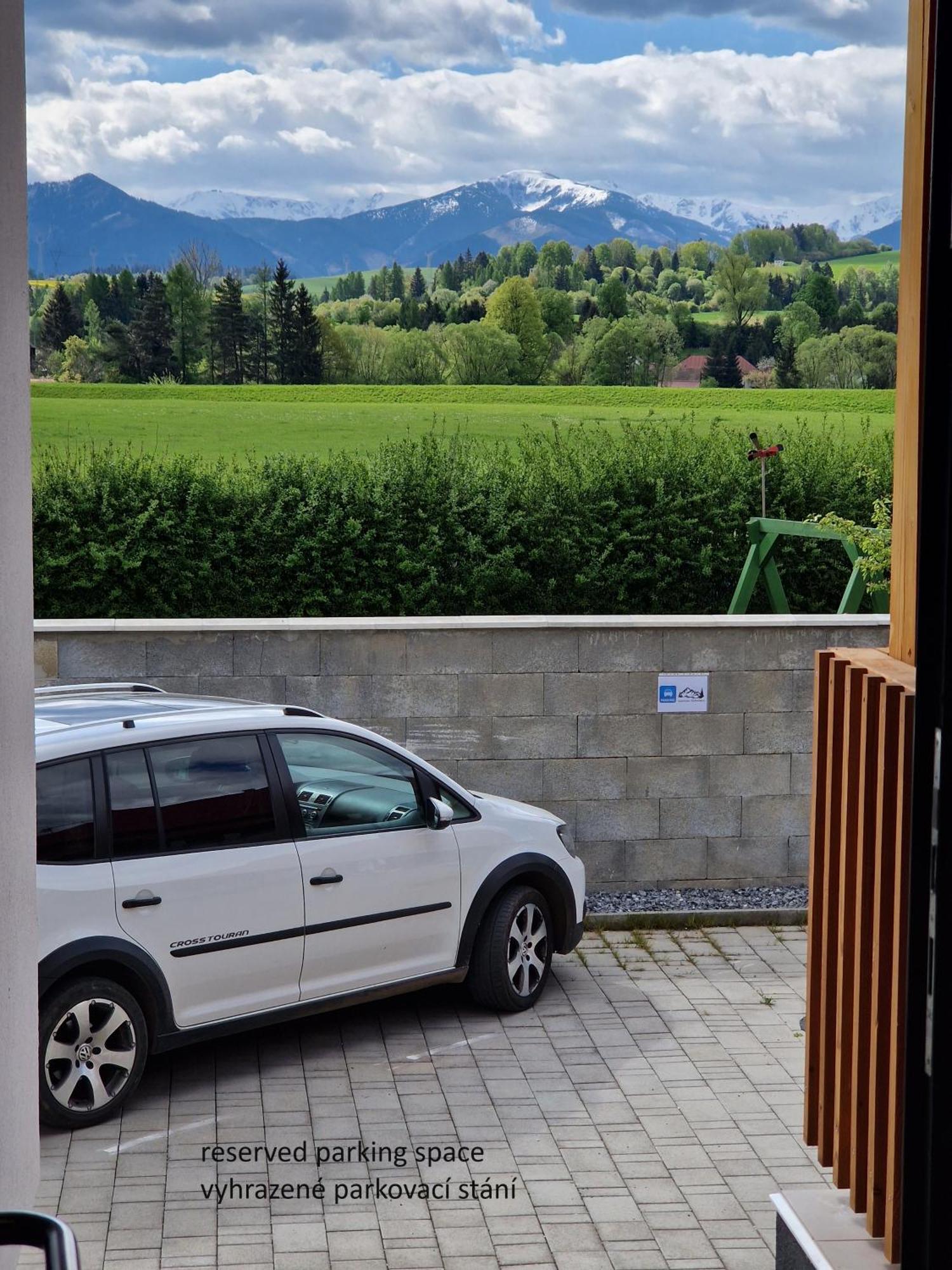 Apartman Tatranka Vlasky Exteriör bild